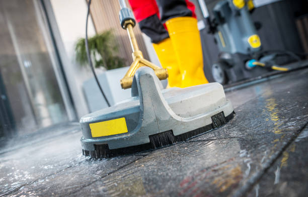 Best Commercial Pressure Washing  in Country Club Estates, GA